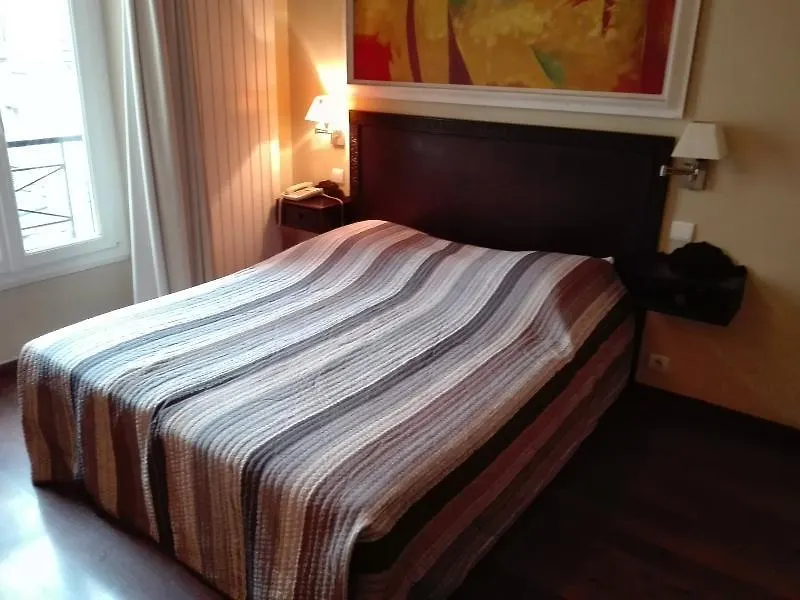 Tingis Otel